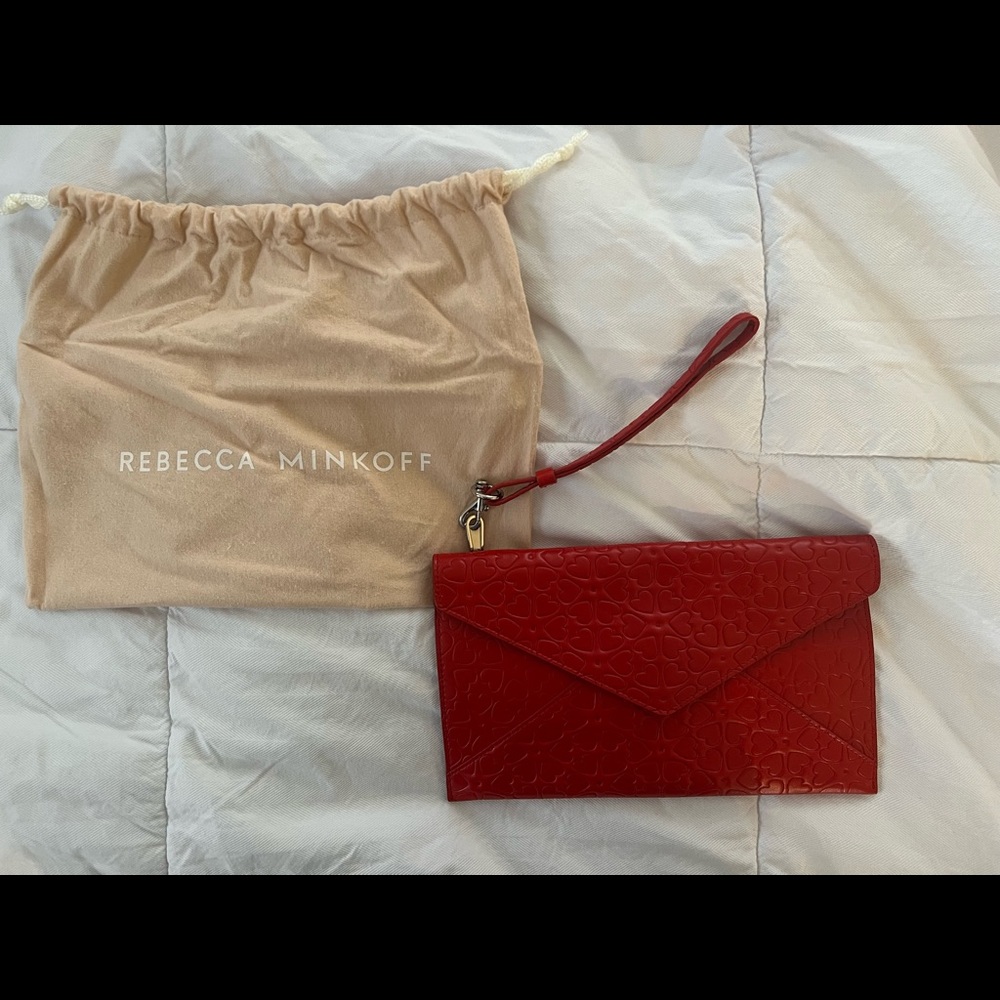 Rebecca Minkoff Bag | Rebecca Minkoff Leo Heart Wristlet